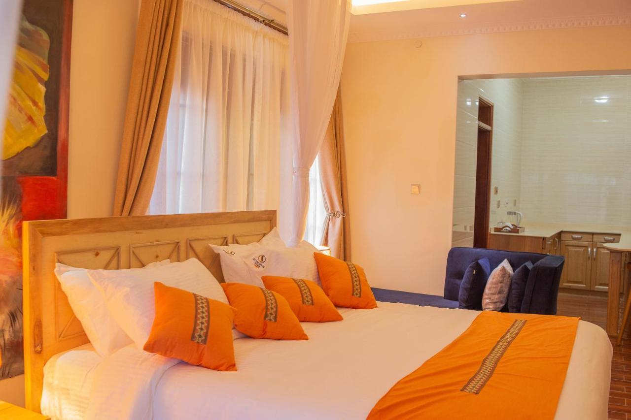 Savannah Suites Lubowa Extérieur photo