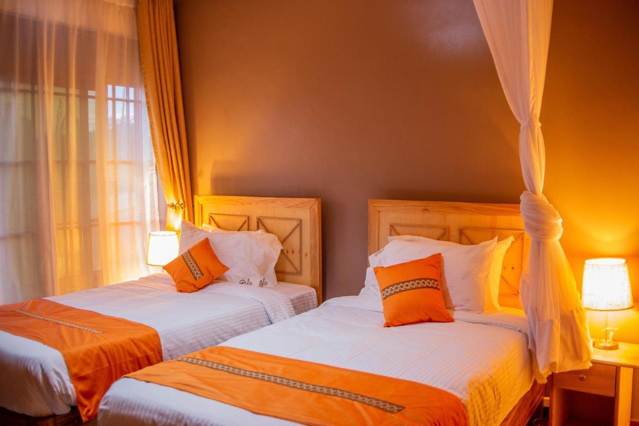 Savannah Suites Lubowa Extérieur photo
